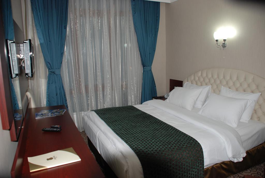 Grand Ani Hotel Kars Exteriér fotografie