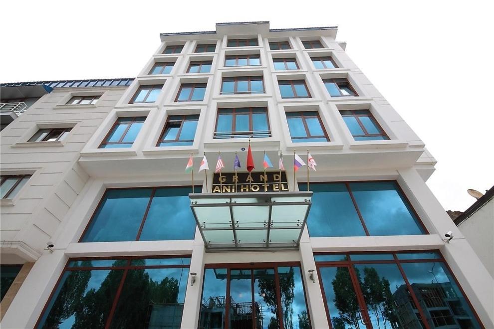Grand Ani Hotel Kars Exteriér fotografie