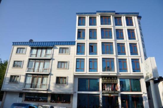 Grand Ani Hotel Kars Exteriér fotografie